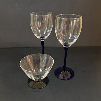 LOT 107: Beautiful Cobalt Blue Tilt-Ball Pitcher w/Clear Handle & 1 Tumbler, Blue Stemmed Wine Glasses,