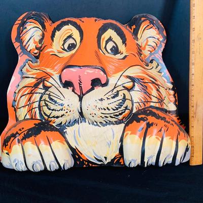 LOT 244: Vintage Esso Gasoline Molded Plastic Mascot Tiger Head Tank Topper