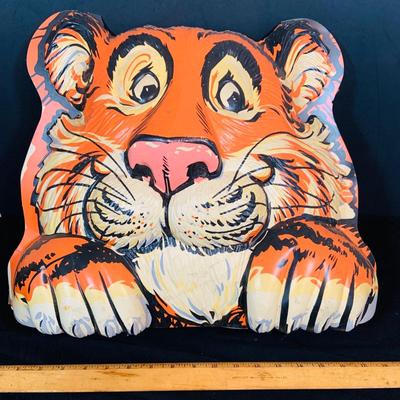 LOT 244: Vintage Esso Gasoline Molded Plastic Mascot Tiger Head Tank Topper