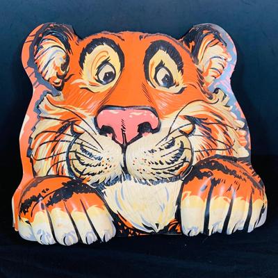 LOT 244: Vintage Esso Gasoline Molded Plastic Mascot Tiger Head Tank Topper