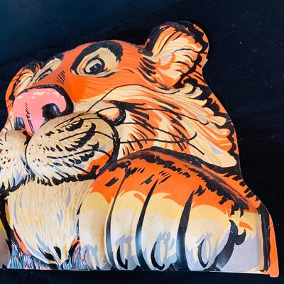 LOT 244: Vintage Esso Gasoline Molded Plastic Mascot Tiger Head Tank Topper