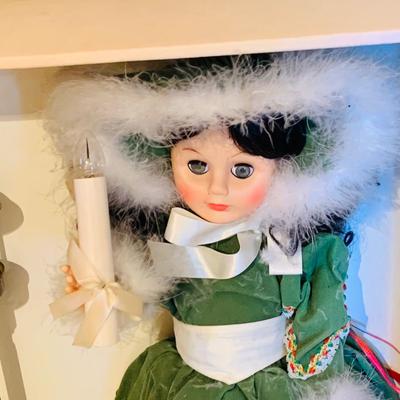 LOT255: Animatronic Santa and Victorian Dressed Holiday Doll with Lamp Post