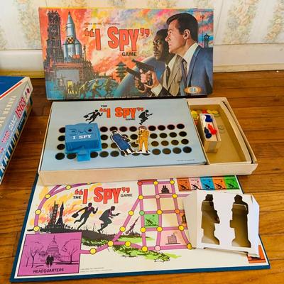 LOT 259: Collection of Vintage Children’s Board Games - Mary Poppins by Whitman, I Spy by Ideal Civil War Game by Parker Brothers,...