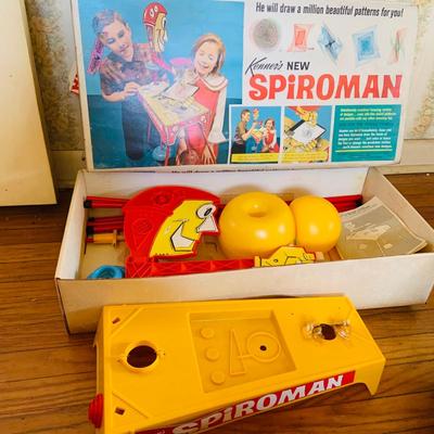 LOT 260: Vintage Children’s Games Including Sandlot Slugger by Milton Bradley, Spiroman by Kenner and Hands Down by Ideal