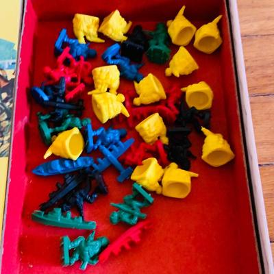LOT 261: Set of Four (4) Vintage Milton Bradley American Heritage Board Games