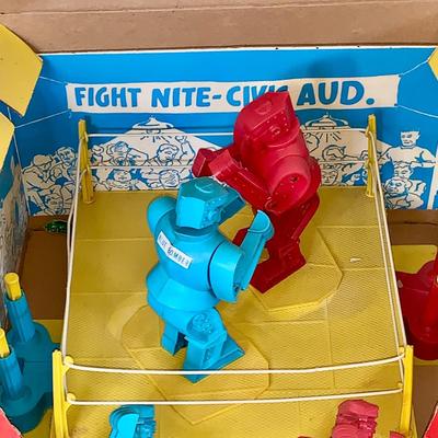 LOT 262: Vintage Rock’Em Sock’Em Robots by Marx with Original Box and Extra Set of Robots