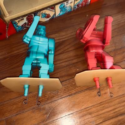 LOT 262: Vintage Rock’Em Sock’Em Robots by Marx with Original Box and Extra Set of Robots