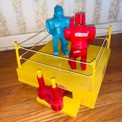 LOT 262: Vintage Rock’Em Sock’Em Robots by Marx with Original Box and Extra Set of Robots