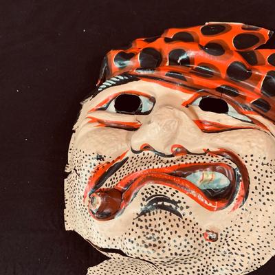 LOT 263: Collection of Vintage Children’s Halloween Masks and Costume