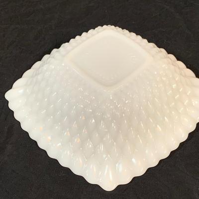 LOT 264: Selection of Milk Glass Bowls, Dishes Cups and Compote