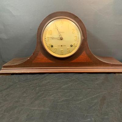 LOT 272: Antique Sessions Westminster Chimes Mantle Clock