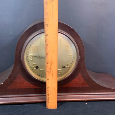 LOT 272: Antique Sessions Westminster Chimes Mantle Clock