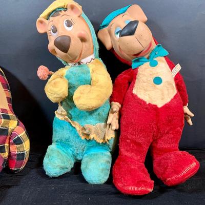 LOT 275: Vintage Plushes: Two (2) Knickerbocker 1959 Huckleberry Hound Toy, Vintage/Antique Humpty Dumpty Doll and More