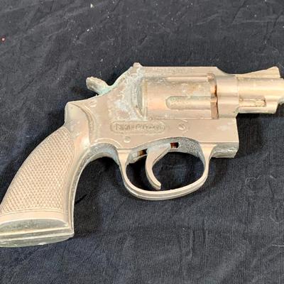 LOT 267: Collection of Vintage Hubley Metal Toys, -Firetruck, Kiddie Car, and Two (2) Trooper Toy Guns