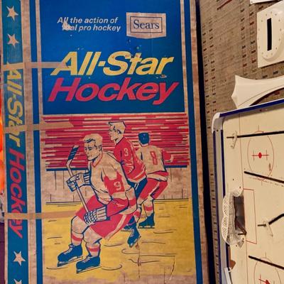 LOT 278: Vintage Sears All-Star Hockey Metal Game by Munro Games