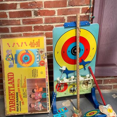 LOT 279: Vintage Targetland Rifle Range Metal Target and Accessories In Original Box