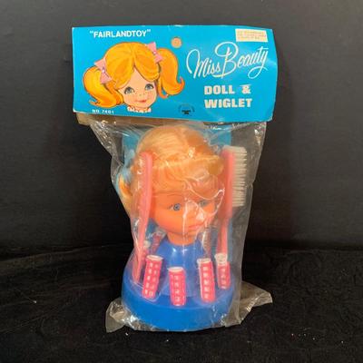 LOT 283: Assortment of Vintage Children’s, Toys, Books, Plush, Including Alf, Hanna Barbera Spoons and Much More