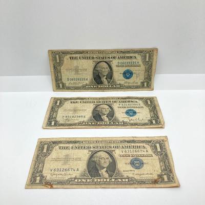 LOT 300: Vintage Paper U.S. Currency - Silver Certificates and More