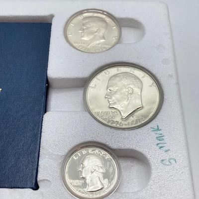 LOT 310: Three U.S. Mint's Bicentennial Silver Proof Sets