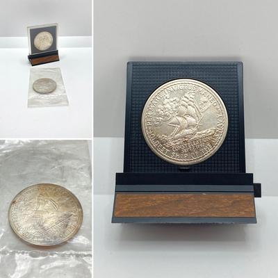 LOT 311: Two 1972 U.S. Constellation Centennial Diamond Jubilee Silver Medals