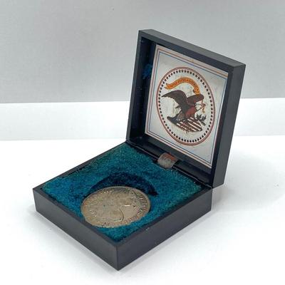LOT 315: Two 1795 Carolous IIII Dei Gratia Hisean Et Ind Rex 8 R F M Spanish Colonial Silver Coins
