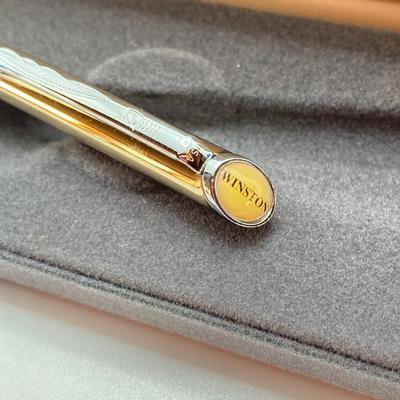 LOT 320: Vintage Pen and Pencil Collection - Cross, Parker, Sheaffer and Quill