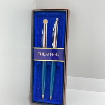 LOT 320: Vintage Pen and Pencil Collection - Cross, Parker, Sheaffer and Quill