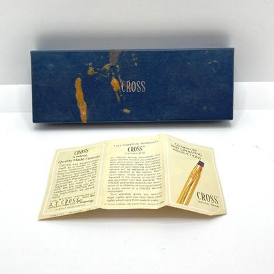 LOT 320: Vintage Pen and Pencil Collection - Cross, Parker, Sheaffer and Quill