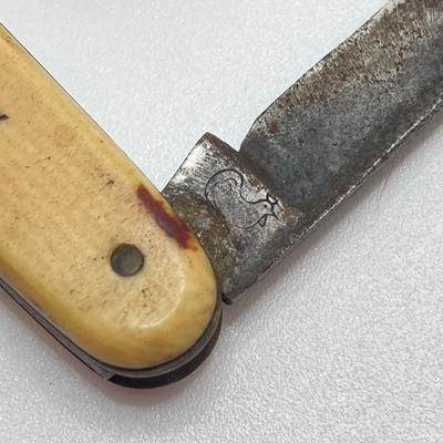 LOT 322: Vintage Pocket Knife Collection - Imperials, Colonial, Schrade Walden and More