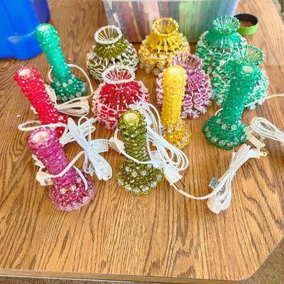 6 Crafter Handmade Decorative Bead Lamps