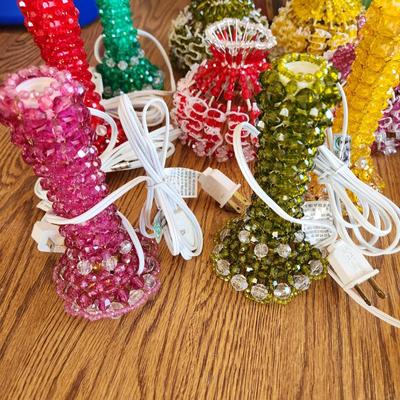 6 Crafter Handmade Decorative Bead Lamps