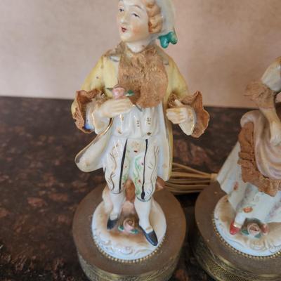3 Vintage Table Lamps