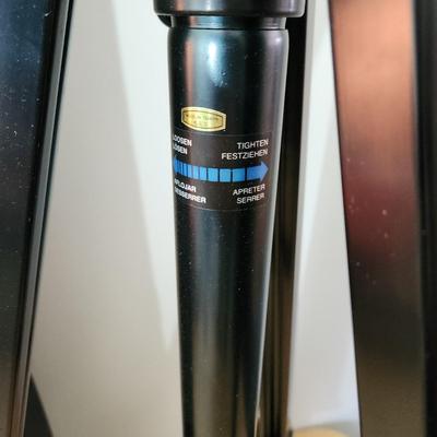 Focal Camera TriPod w GoldCoast Carry bag