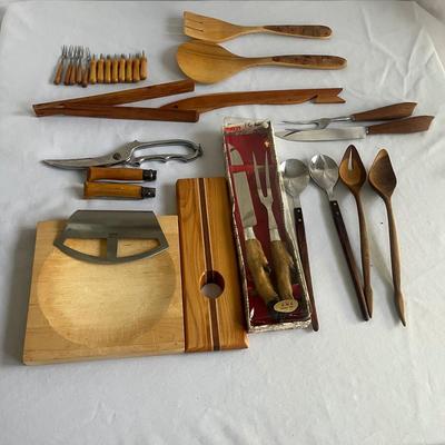 Wooden Kitchen Utensils & More (K-MG)