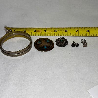 Stuart Nye Sterling Dogwood Earrings & More (K-RG)