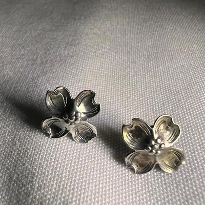 Stuart Nye Sterling Dogwood Earrings & More (K-RG)