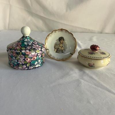 Limoges Porcelain Bowls & Plate (K-MG)