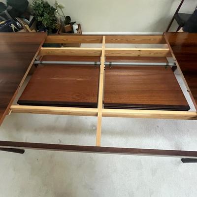 MCM Swedish Rosewood Dining Room Table & Six Chairs (DR-MG)