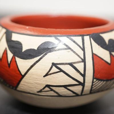 TWO JEMEZ SM. POTS. ONE SIGNED TOYA