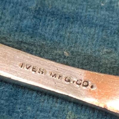 Ives Mfg. Co. Flatware Place Setting In Original Vintage Box