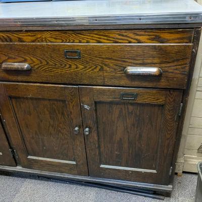 Fantastic Antique Work Bench, Incl 3 Drawer Units