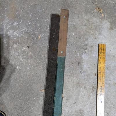 Track Gauge and Superelevation Measuring Device