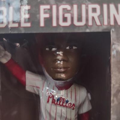 LOT 23K: MLB Philadelphia Phillies Bobble Figurines w/ Boxes: Ryan Howard