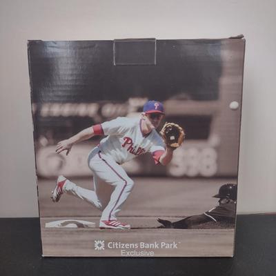 LOT 25K: MLB Philadelphia Phillies Chase Utley Bobble Figurines in Boxes