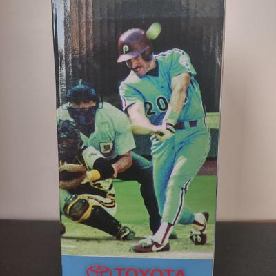 LOT 29K: MLB Philadelphia Phillies Jimmy Rollins & Mike Schmidt Collector’s Edition Bobble Figurines in Boxes