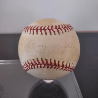 LOT 33K: Philadelphia's Greatest Centerfielders Signed Baseballs