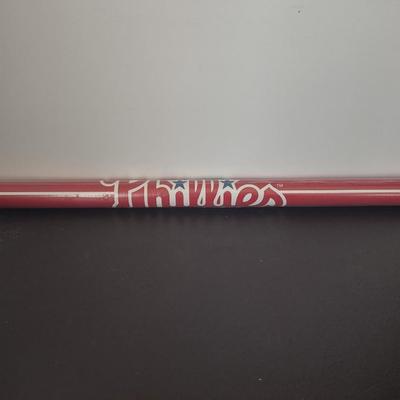 LOT 38K: Philadelphia Phillies Collectibles