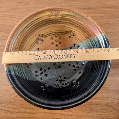 LOT 53K: Pottery Berry Colander With Glazed Berry Serving Bowl