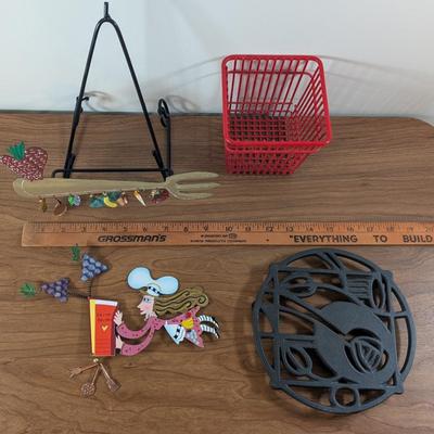 LOT 57K: Kitchen Collection, Red Wire Collapsible Dish Drying Rack With Matching Utensil Holder, Serving Utensils, Vintage Cook Book And...