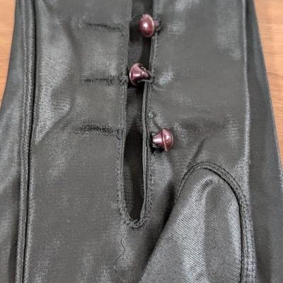 LOT 60K: Everything For A Night At The Opera, Long Black Gloves With Button Closures, And 2 Schnader Binoculars With Bags
